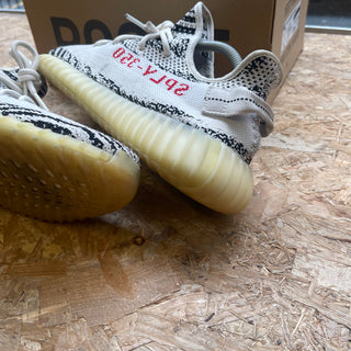 Adidas Yeezy Boost 350 V2 Zebra - PRE-OWNED